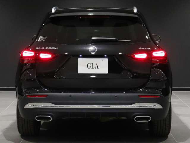 2cdcb5741cae34a0b8b9d5df54cdc146.jpg