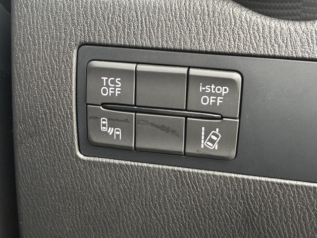 0902396A30260831W00315.jpg