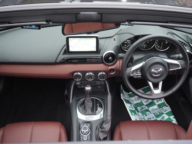 1201125A30261021W00201.jpg