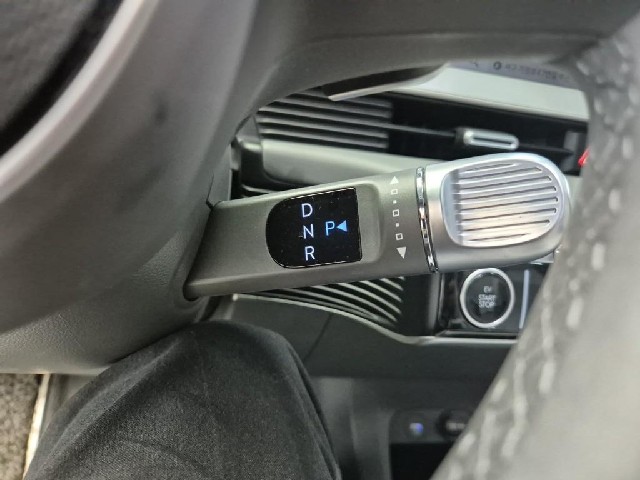 6081500648R8.jpg