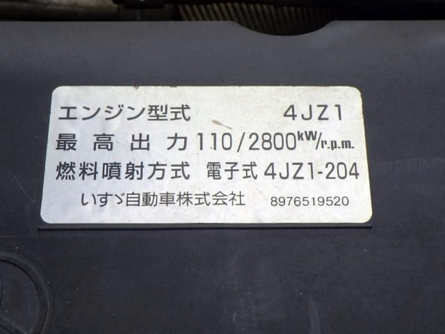 979048f08ffa34da9d6572841e683420.jpg