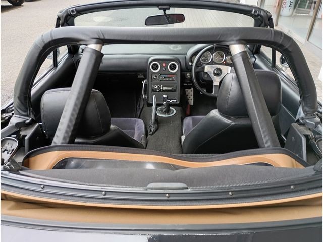 1f6eea7e3561f94c03e63687097be845.jpg