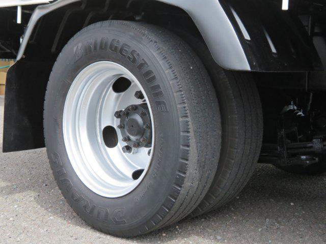 f123cb55e3e9c37c4a2ae40cf3269cc0.jpg