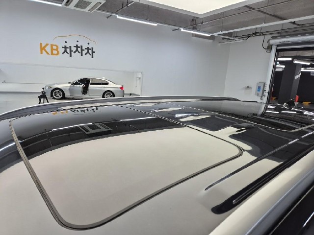 6081500581R13.jpg