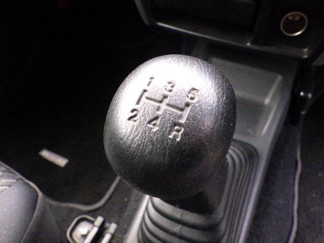 0302471A30261018W00206.jpg