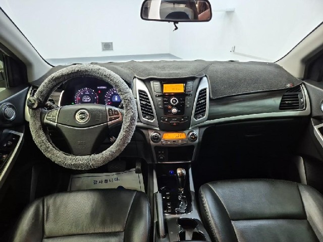 6081500379R7.jpg