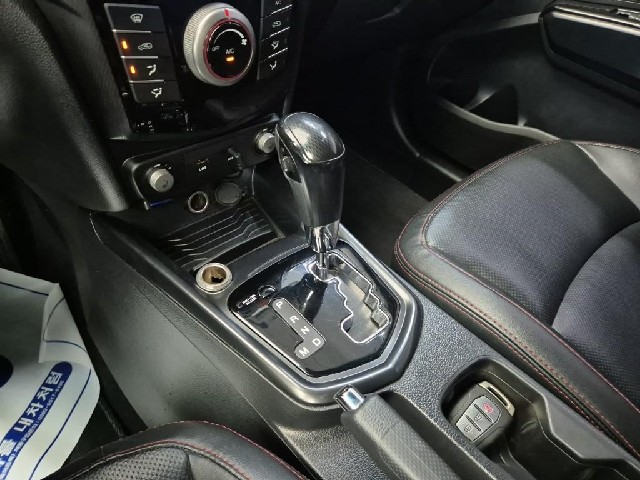 6081000307R8.jpg