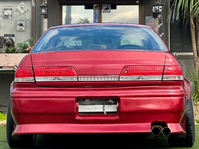 96edaa3049f4a7d9d3febe4e85dfc6f5.jpg
