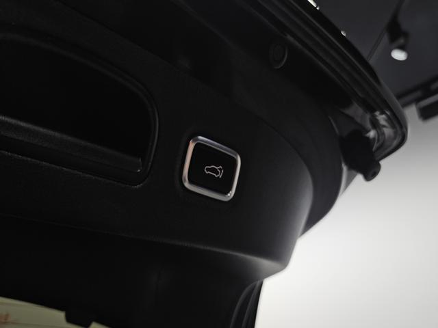 d5483882427e0f30bbcb034a6f6db1e4.jpeg