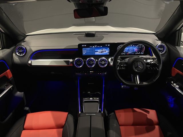 60be632e3ce2a838358872362abec303.jpg