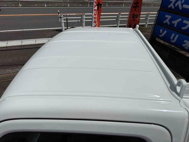 1101812A30260717W00209.jpg