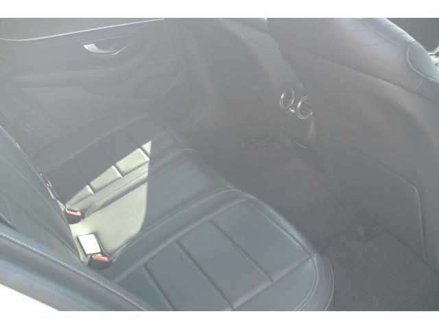 c7a210cc567e870e99cf54c2677a5b31.jpg