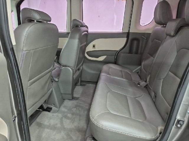 6081000033R12.jpg