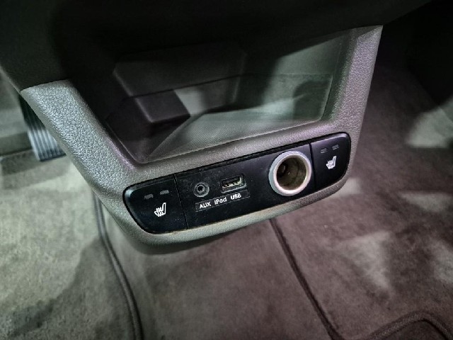 6081000033R15.jpg