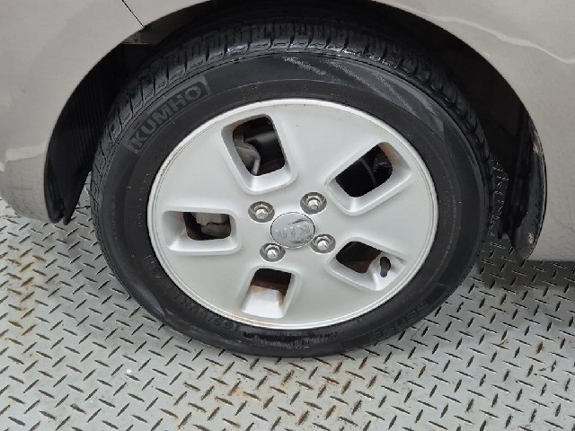 6081000033R19.jpg