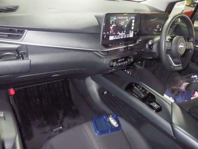 27145080_carP_l_15.jpg