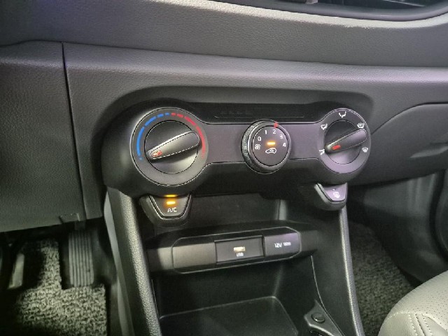 6081500773R15.jpg
