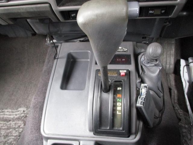 0904143A30260205W00114.jpg