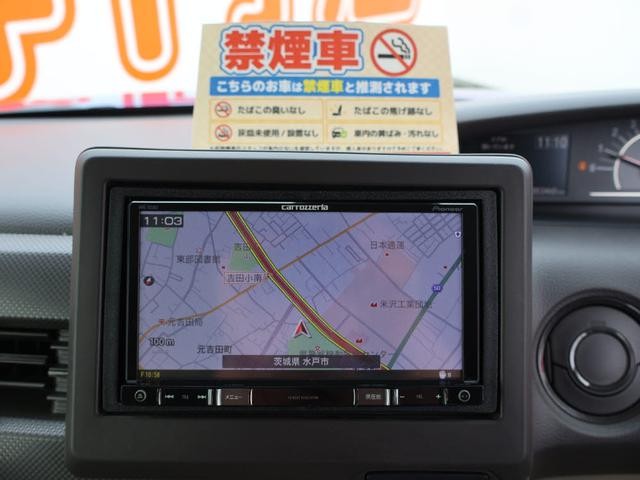 0403508A30261029W00211.jpg