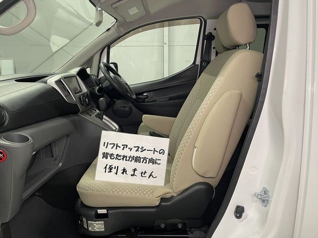 c047a40c819a4275eb0a7c3476ae93e8.jpg