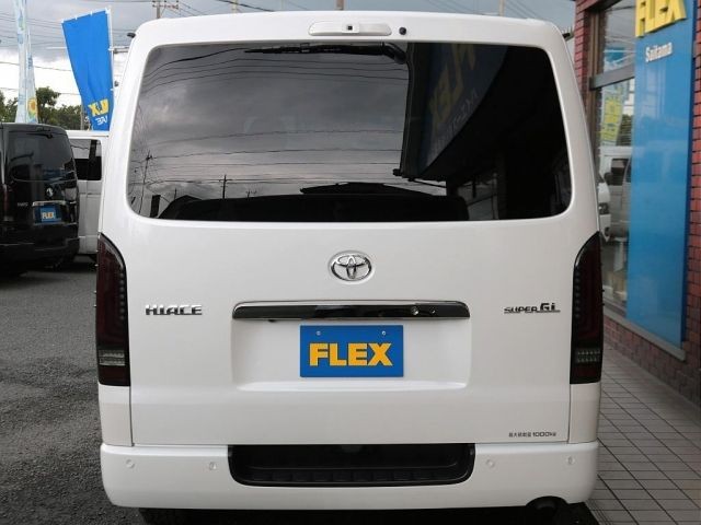 faec4a2b1651279a8713078e3db145d0.jpg