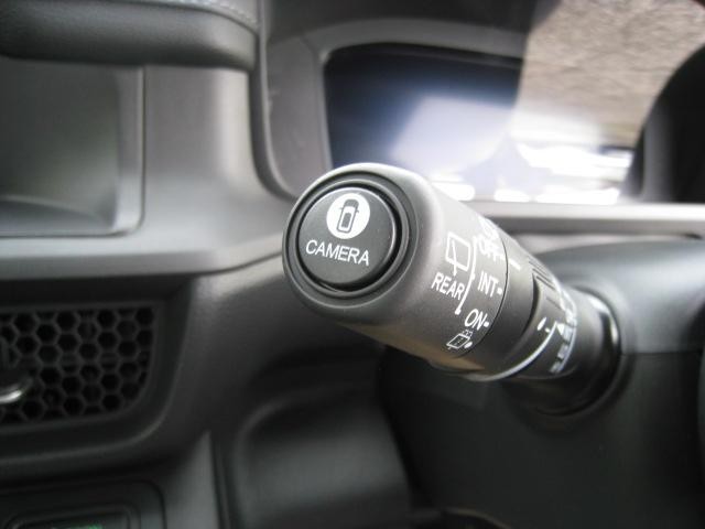 1200199A30261005W00113.jpg