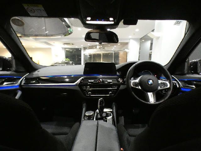 60f2534a43aed9508f77f4fac45a3eb3.jpg