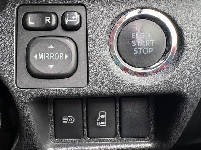 0704307A30260911W00115.jpg