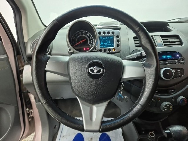 6081000985R9.jpg