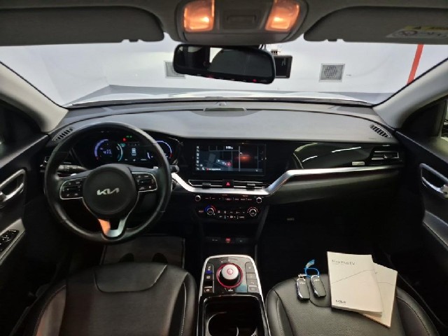 6081500826R7.jpg