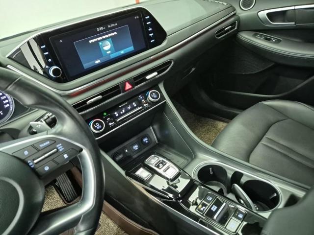 6051001762R10.jpg