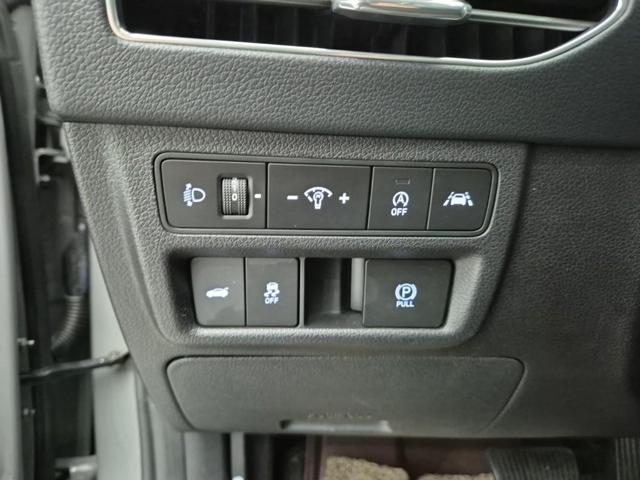 6051001762R17.jpg