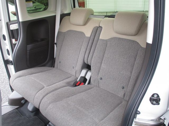 c80e2a342e934cf277d947899c86be8e.jpg
