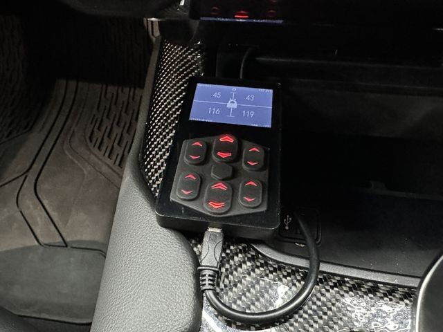 5c99ebc90056ec60db30a7adae5aa95d.jpg