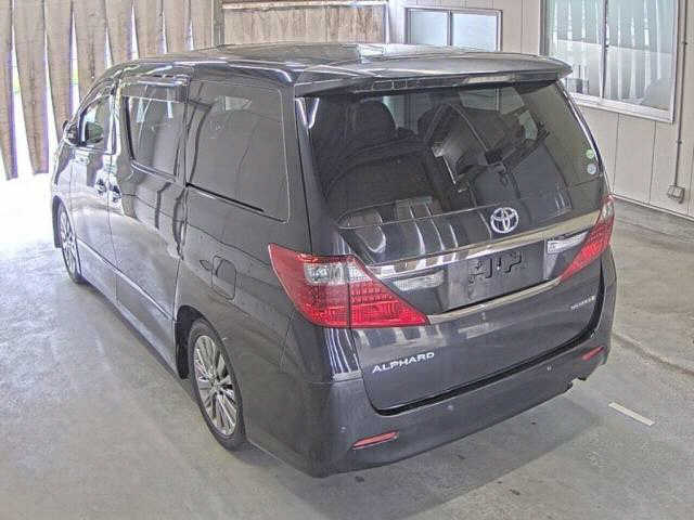 2e345cb995d7f05357ee61e16e75b56d.jpg