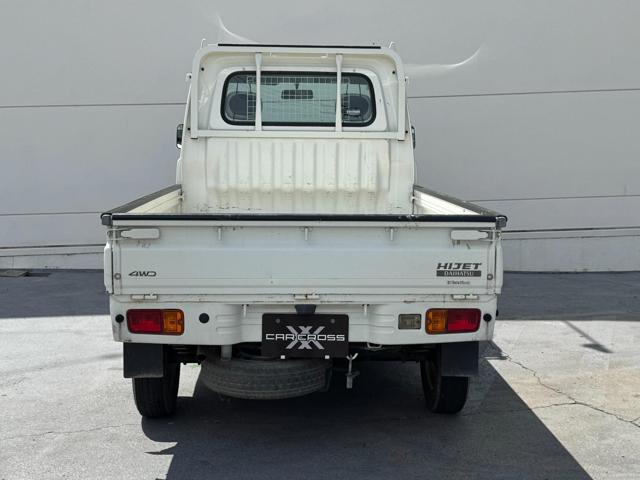 b848d418bdeee500cec3952daeeba23a.jpg