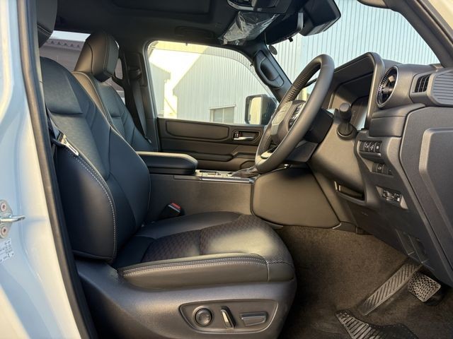 008d77cd930bb72c08ebad41b17cc257.jpg