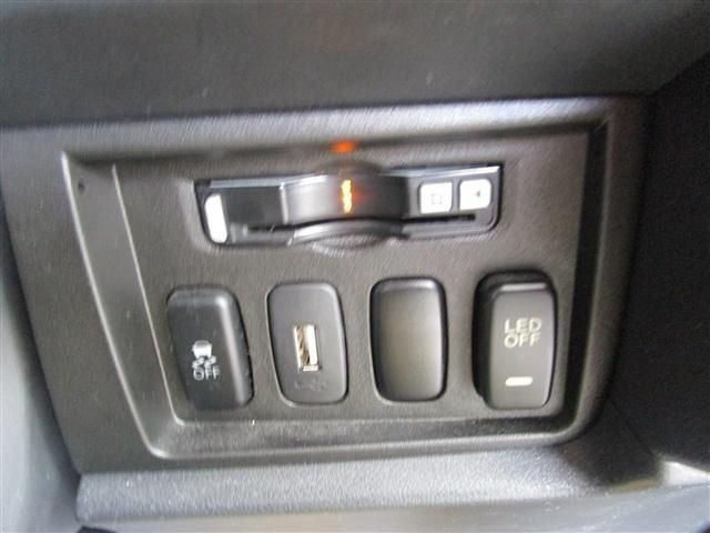 a863684bf8ae1cf52a79811cc3d36c54.jpg
