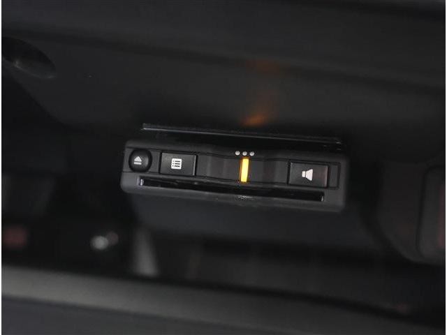0202274A30261007W00505.jpg