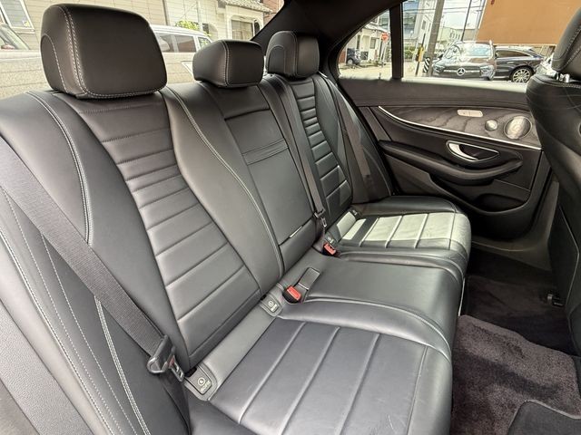 5f2dc24aba7196cbd85dd15a70e662c2.jpg