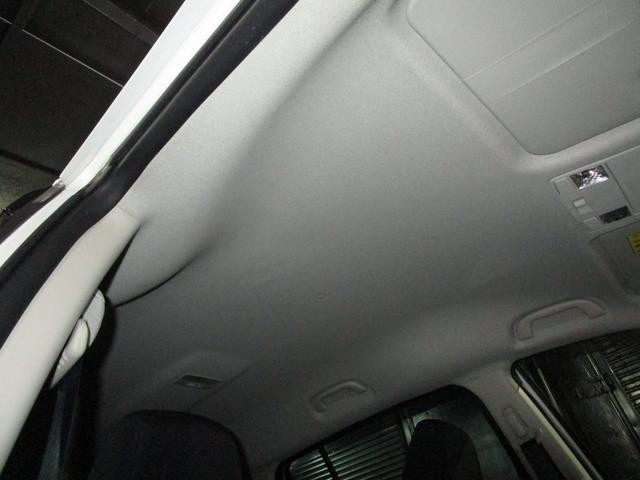 0803407A30261024W00117.jpg