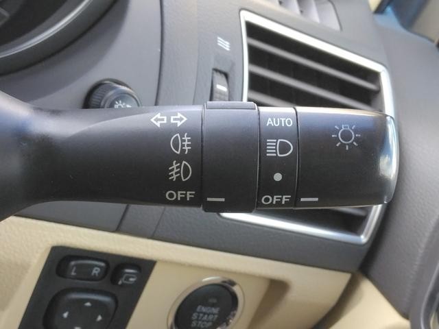 0940076A30260831W00115.jpg