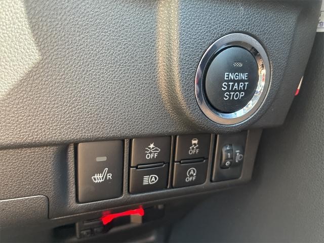 0403498A30261001W00119.jpg