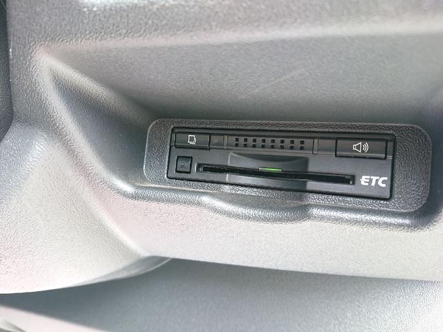 1170008A30260805W00305.jpg