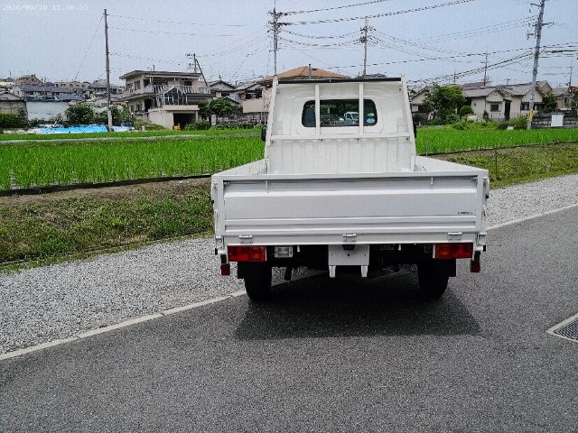 c04d6f87aade65f347f0b0df4a694a74.jpg