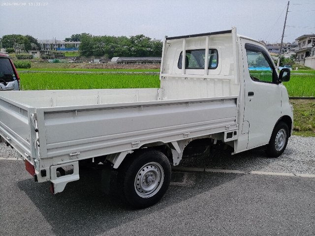 fa845ef26569b41b43b8c79813cc720c.jpg