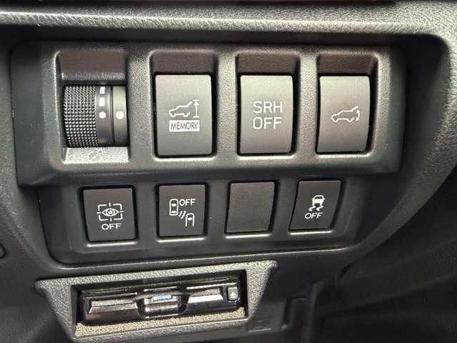 4d9f9b8ae8f8ea01591eb1d1d5a8bd0d.jpg