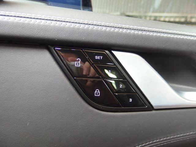 8edc190e6d77aa318b1262bd92e76d3f.jpg