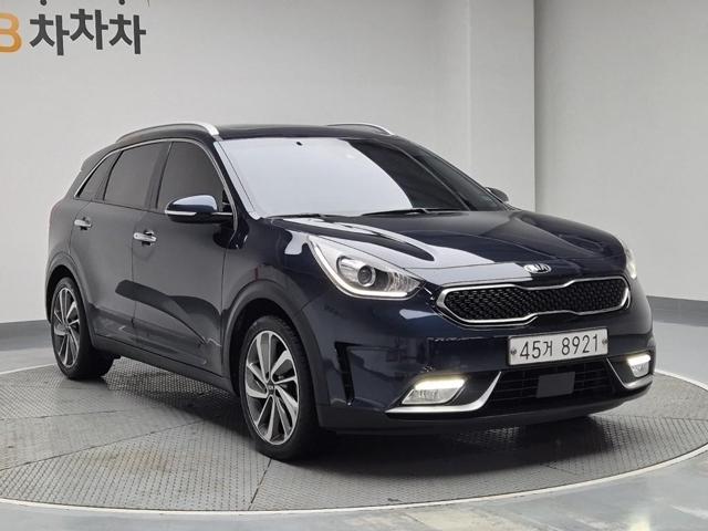 6051000183R4.jpg