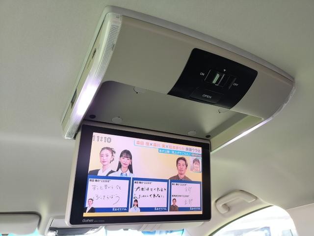 0709151A30261027W00306.jpg